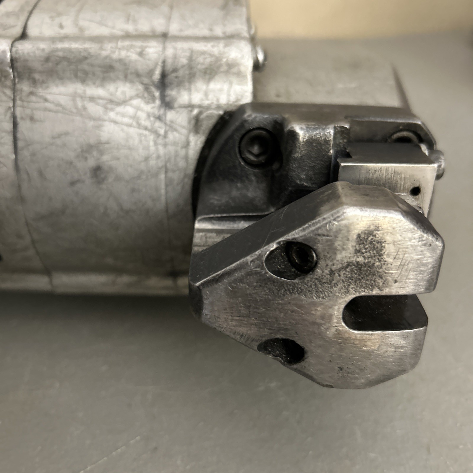 Modern Gobbler Model SN41 Heavy Duty 15A 115V Nibbler