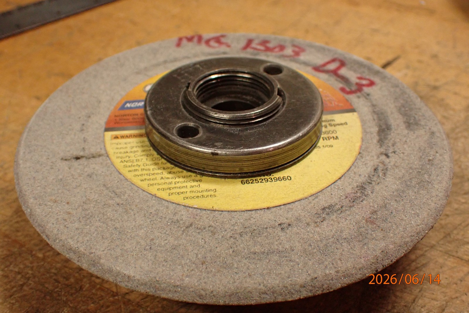 LOT MG1303: L.H. SURFACE GRINDING ARBOR HUB W/ GRINDING WHEEL MACHINIST TOOLING