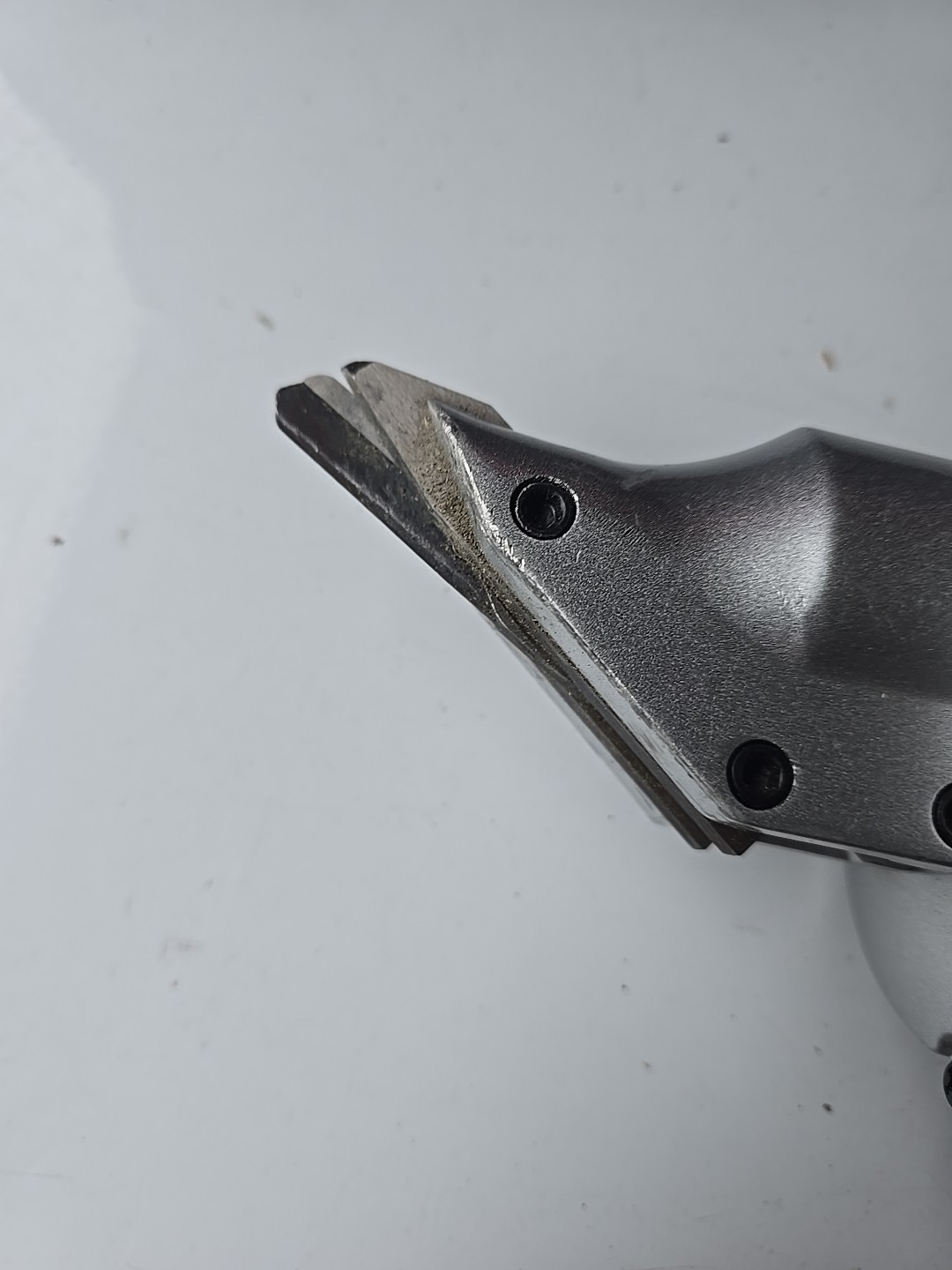 PacTool SS201 120V 50 to 60 Hz 4.8A 18 ga. Electric Snapper Sheet Metal Shear