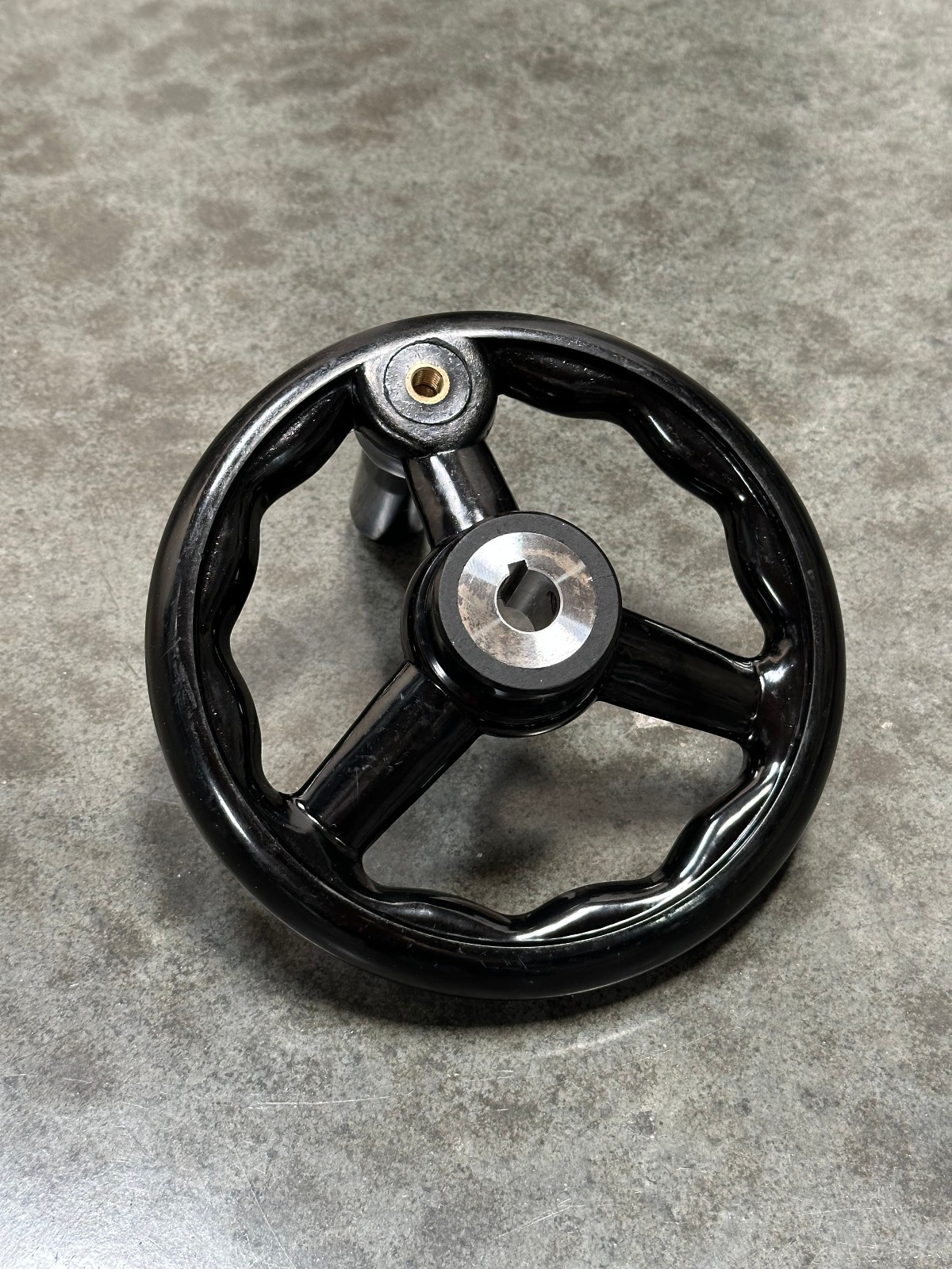 8″ 3-SPOKE MACHINIST HANDWHEEL CRANK FOR MILLING MACHINE, LATHE, GRINDER, DRILL
