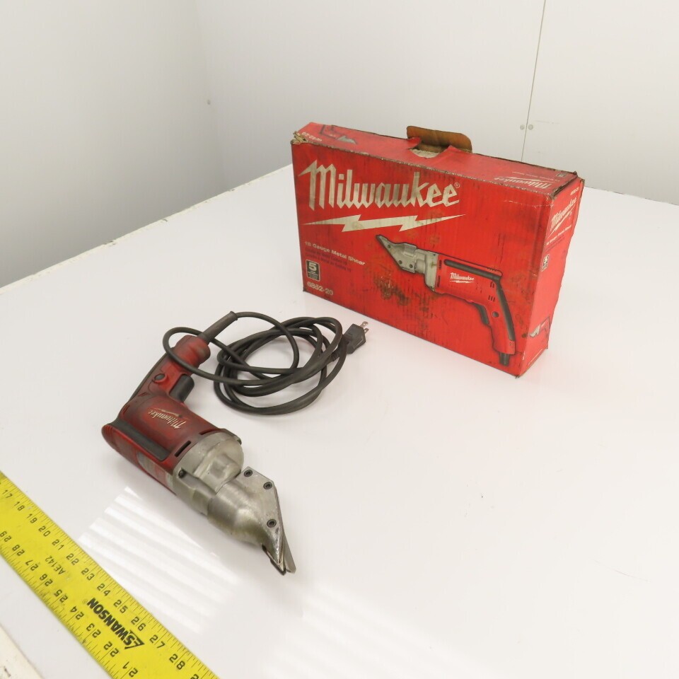 Milwaukee 6852-20 18 GA Corded Metal Shear 120V 0-2850SPM Tested