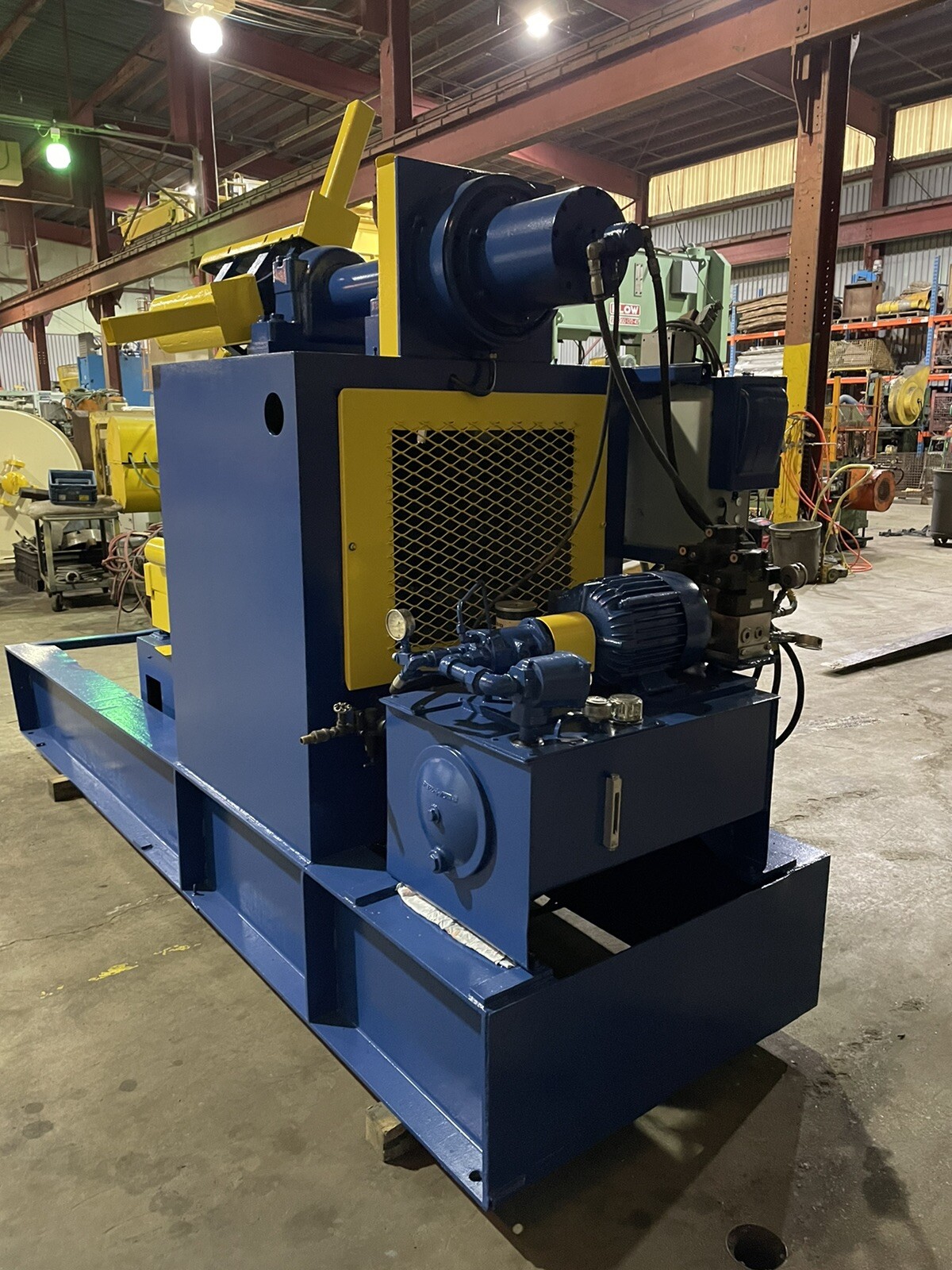 DALLAS 10,000 LBS. COIL REEL WITH CAR