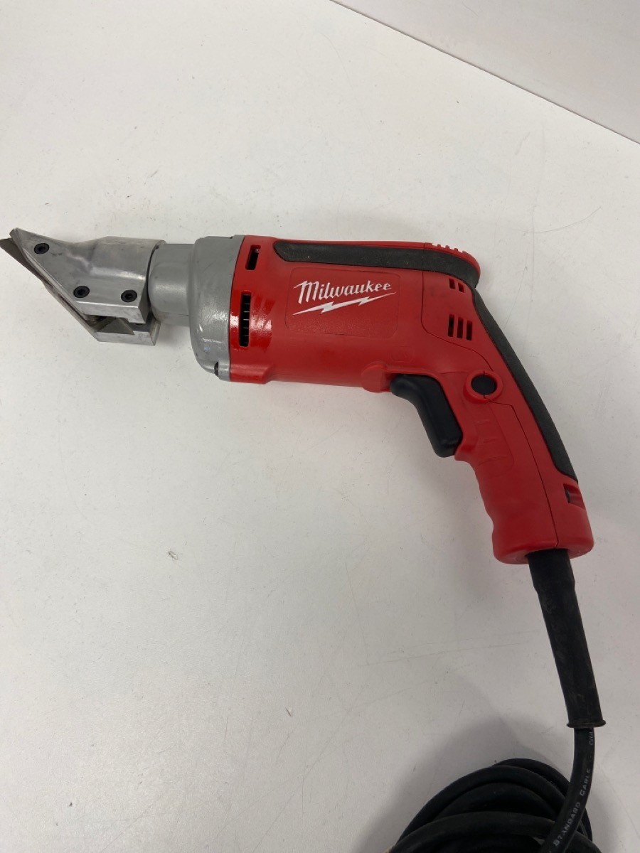 MILWAUKEE TOOLS 6852-20 (P04023325)