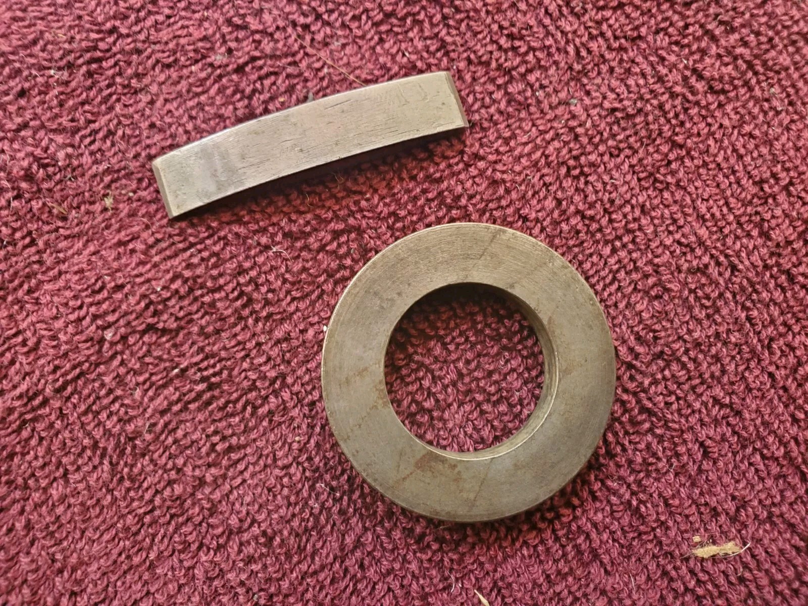 Vintage Lantern Tool Post Holder 1-3/8″ x 1-1/2″ x 1/4″ Plate, 15/16″ Dia.