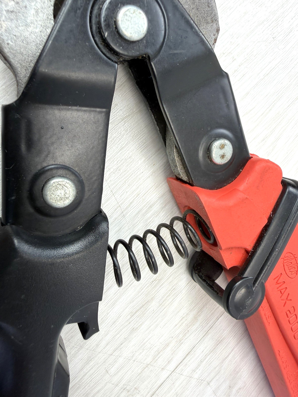 Malco M2001 Max 2000 Aviation Snips Left Cut 1-3/8in Cut USA Made