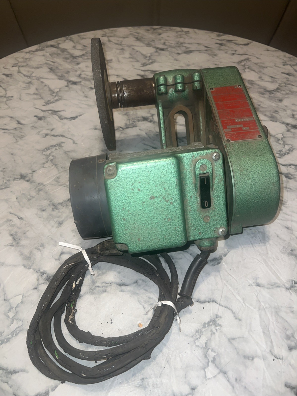 DUPLEX D27 C TOOL POST GRINDER CORD CASING IS WORN, WORKS GREAT TESTED