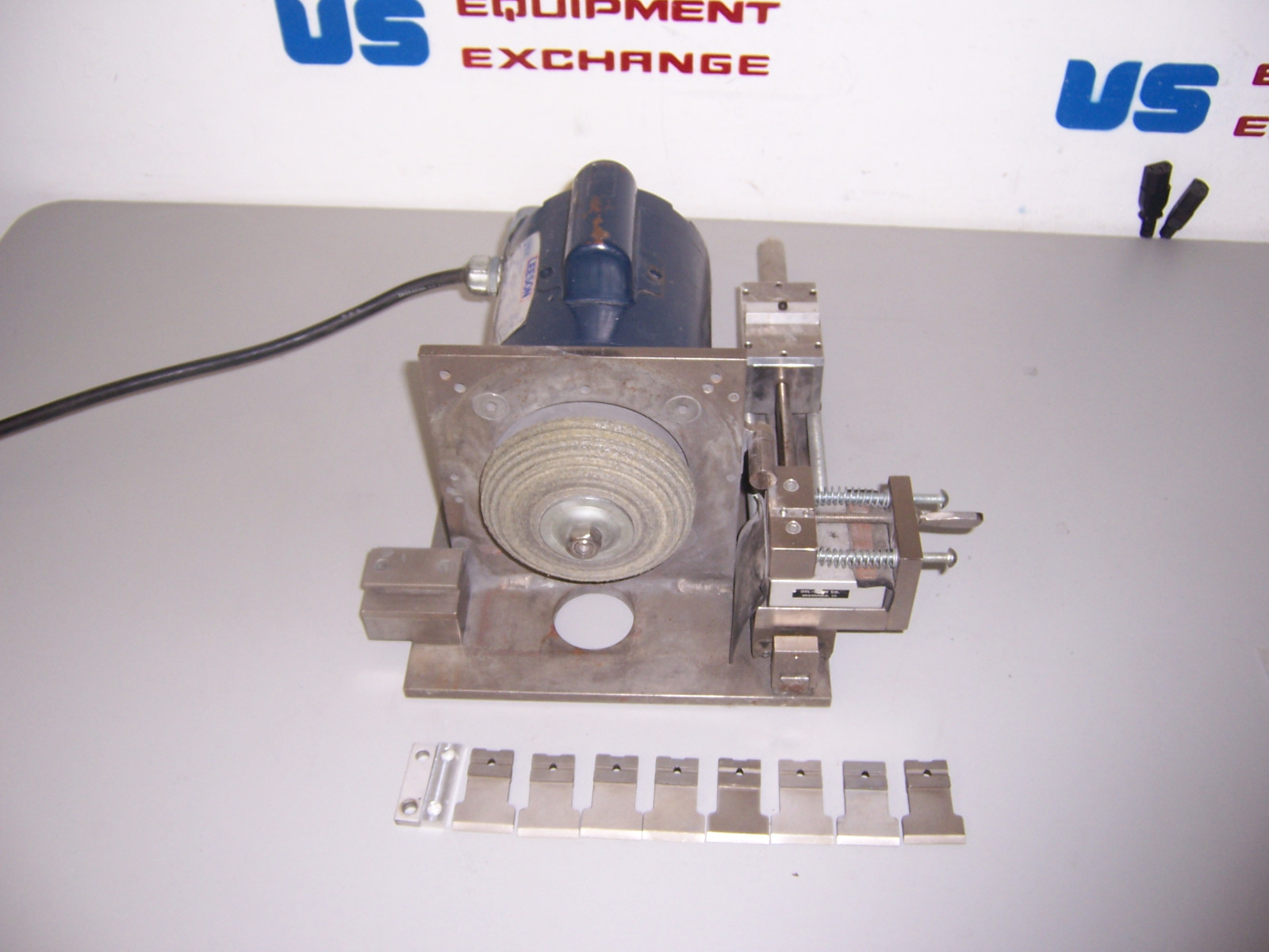 9430 LEESON A4C34DC7B CUSTOM GRINDER 3450 RPM 1/2 HP 115 VOLT