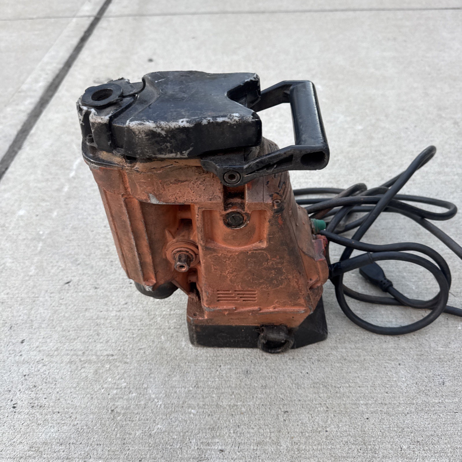 Slugger Magnetic Drill