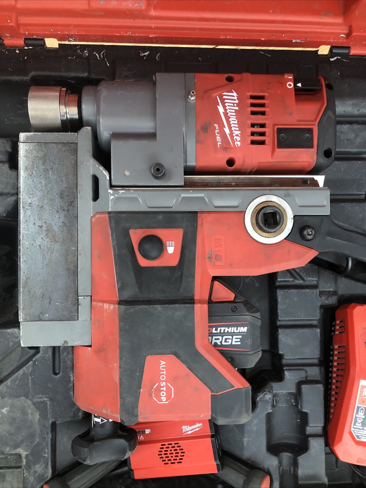 Milwaukee 2788-22HD M18 FUEL 1-1/2 in Lineman Magnetic Drill Kit