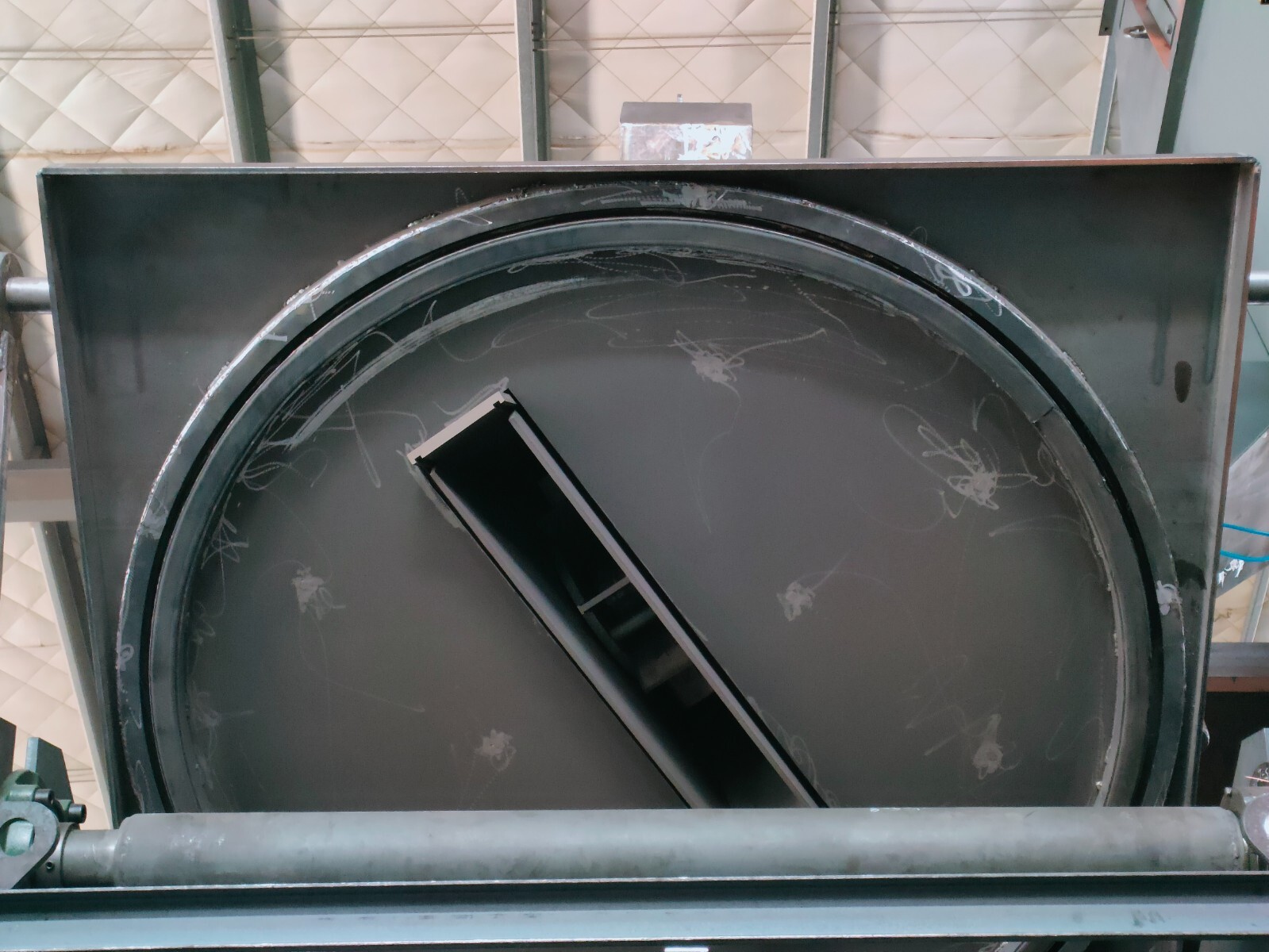 21 Cubic Foot Manganese Drum Shot Blast Machine “System” with Dust Collector