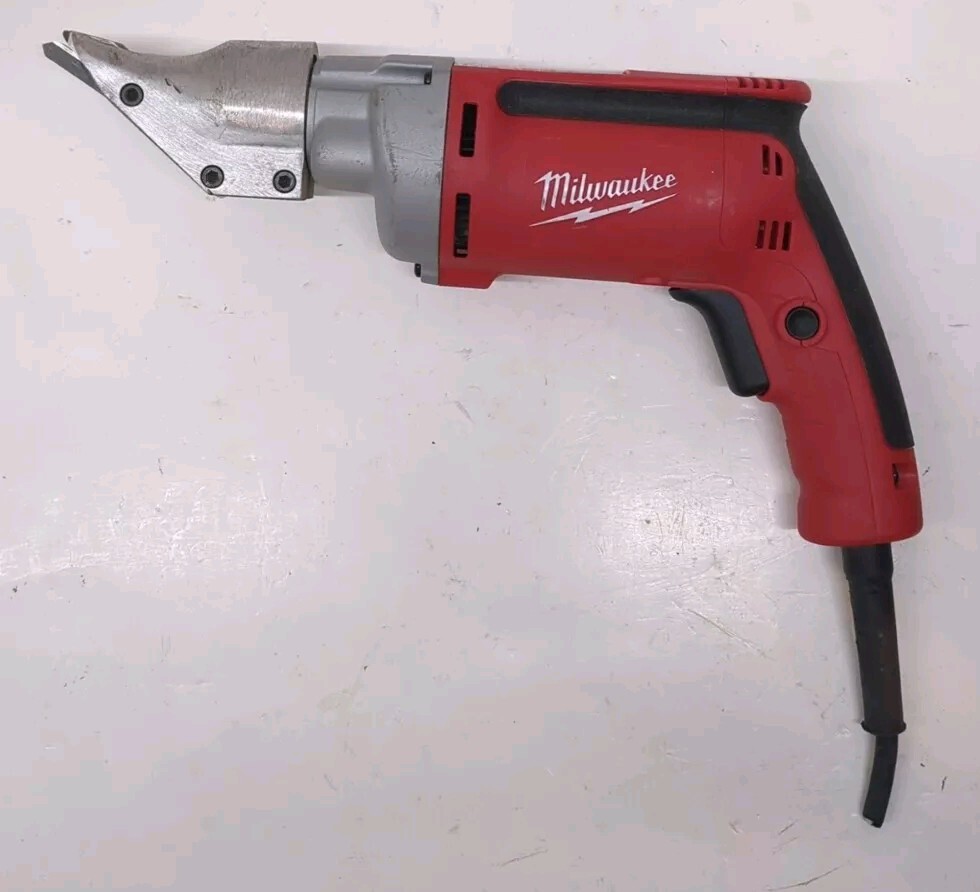 Milwaukee 6852-20 BROKEN 18-Gauge Sheet Metal Shear 6.8 Amp Motor BROKEN
