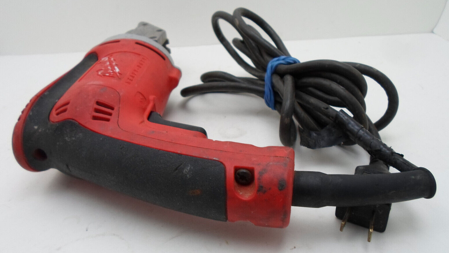 Milwaukee 6852-20 18-Gauge Shear 6.8 Amp (O17447-1 AR) J1