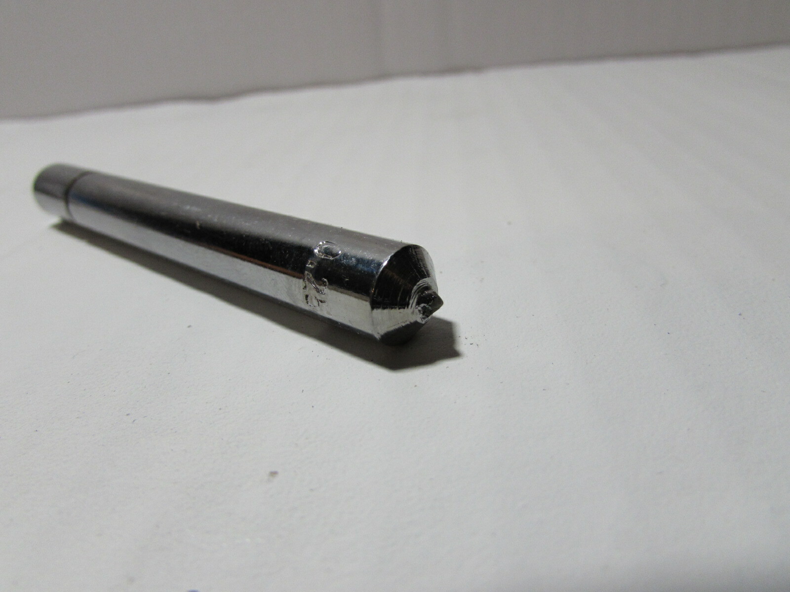 DIAMOND WHEEL DRESSERS–1/4 CARAT–3/8″ SHANK