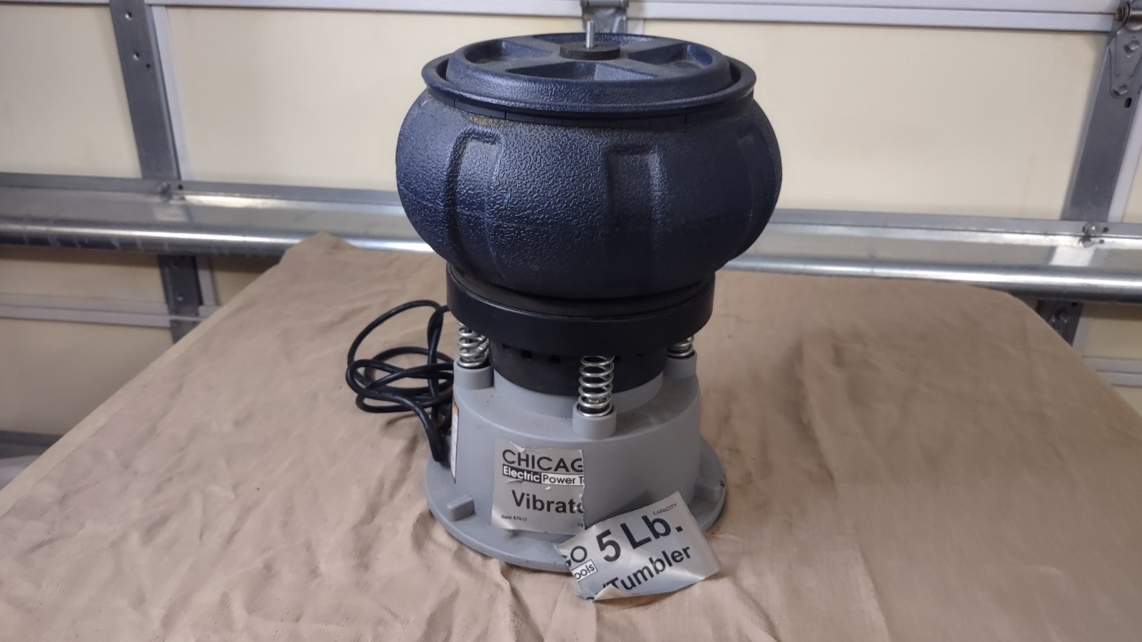 Chicago Electric Vibratory Tumbler 5lbs Capacity 67617 – For Parts/ Repair