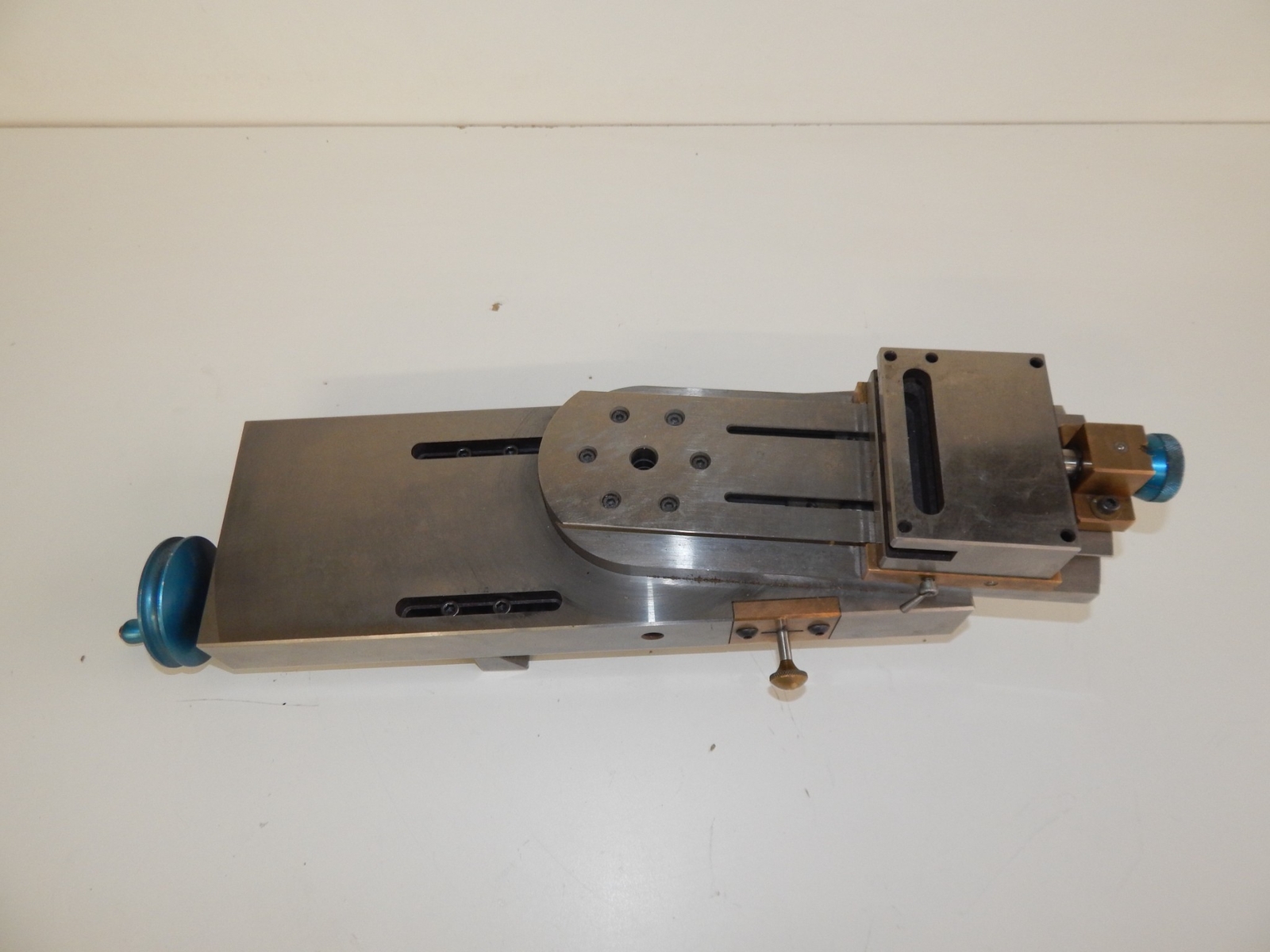 ^^ METAL LATHE VINTAGE TABLE- ROTATE 360 DEGREES (EQX64)