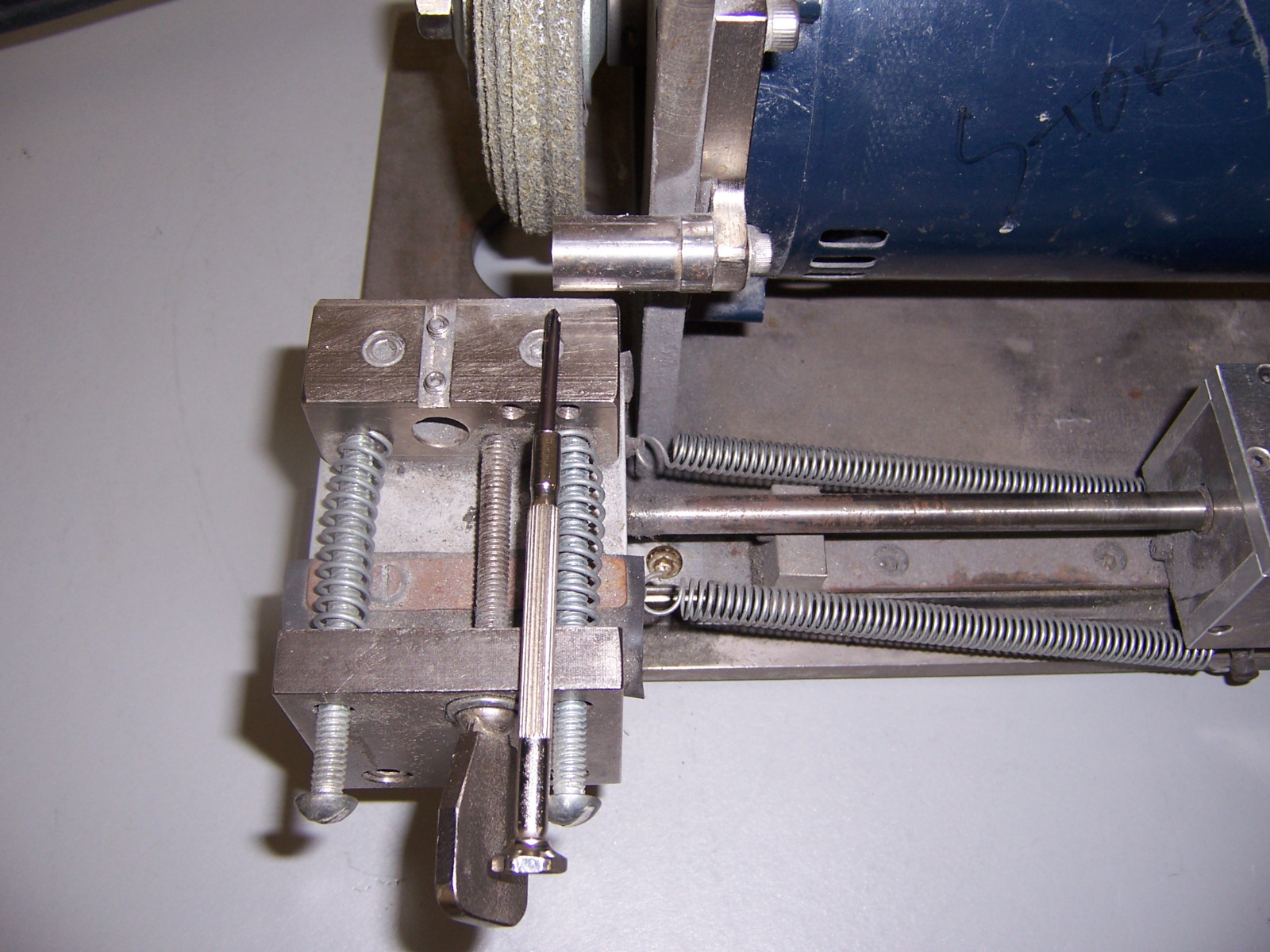 9430 LEESON A4C34DC7B CUSTOM GRINDER 3450 RPM 1/2 HP 115 VOLT