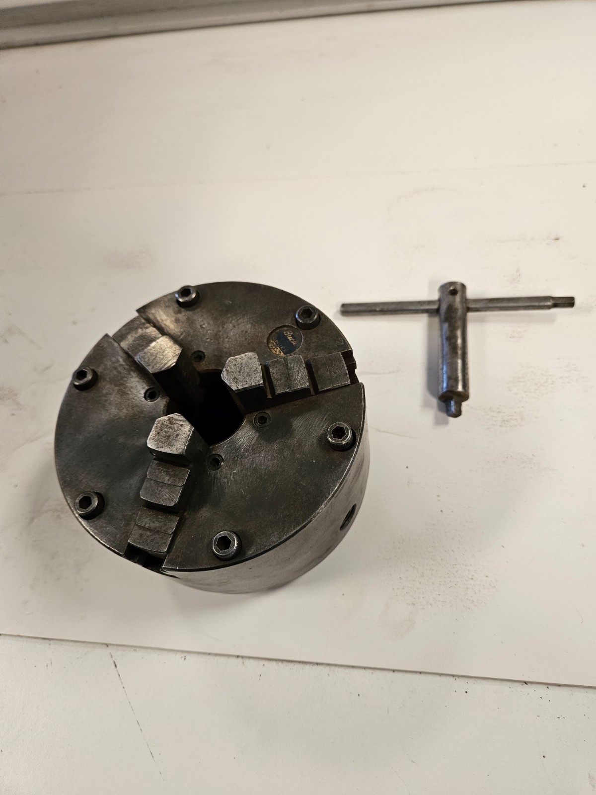BUCK 5″ LATHE CHUCK 3 JAW SCROLLING #2534 1-3/4″-8 MOUNT THREADS