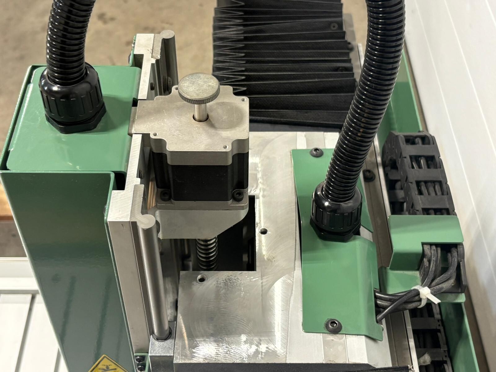 General International CNC Carving Machine Model 40-915 M1 w/ Control Module