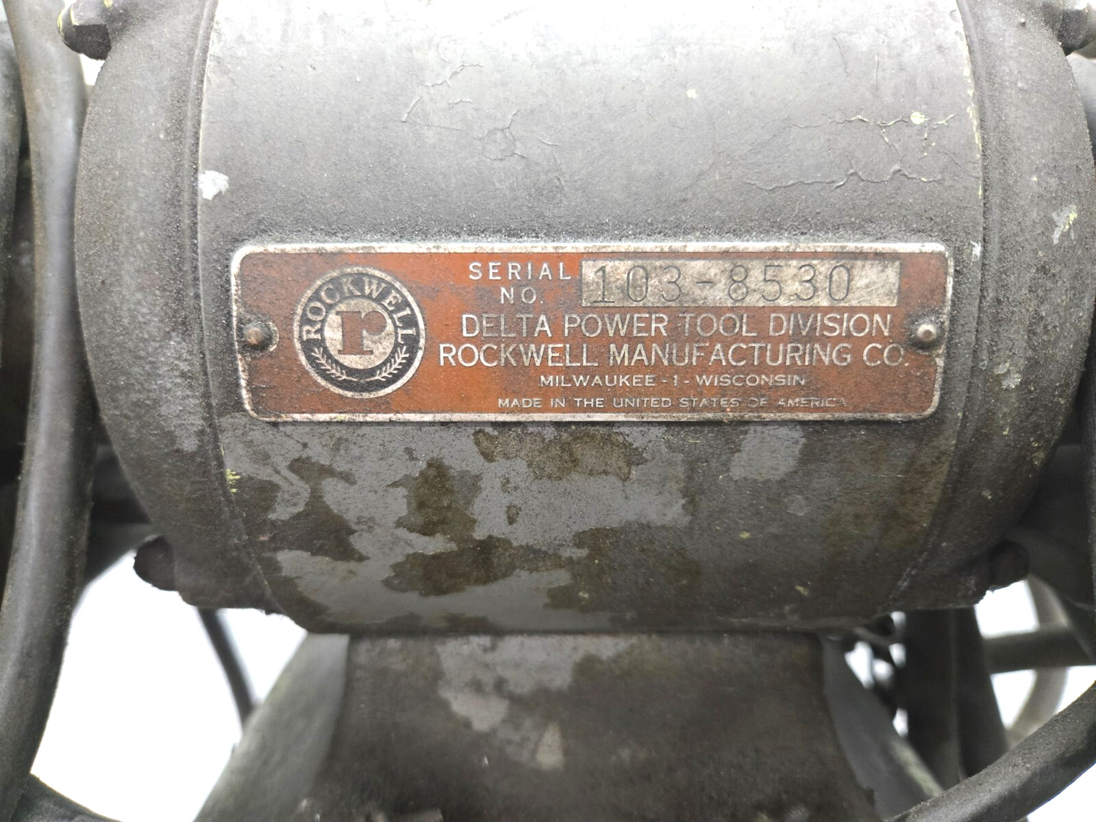 VINTAGE DELTA /ROCKWELL 7″ BENCH GRINDER ON STAND *23-415A* 1/2 H.P.* 3450 RPM