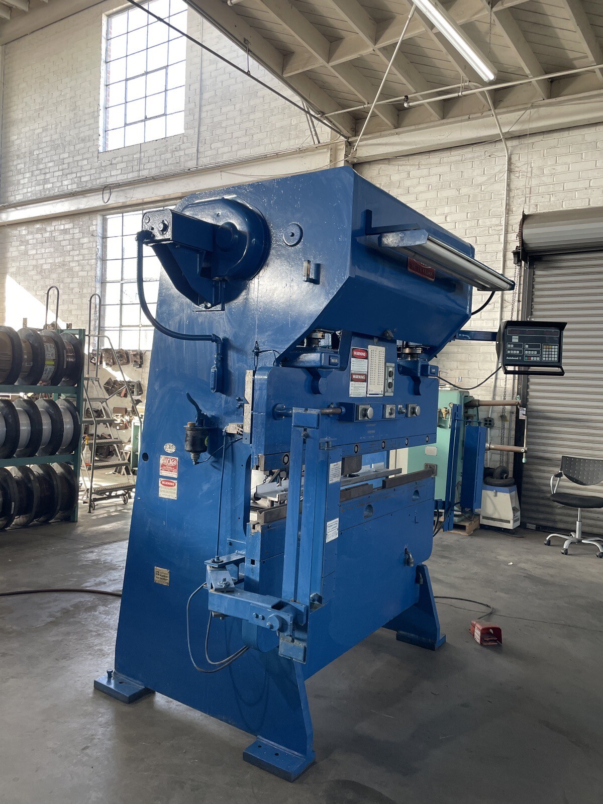 Chicago Dreis & Krump 6′ X 90 Ton Mechanical Press Brake 5 HP w/ Electronic Back