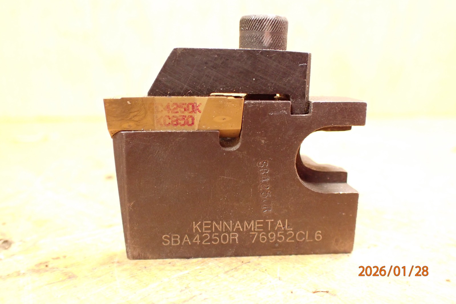 KENNAMETAL SBA4250R GROOVE CUTTING HEAD FOR METAL LATHE TOOL HOLDER