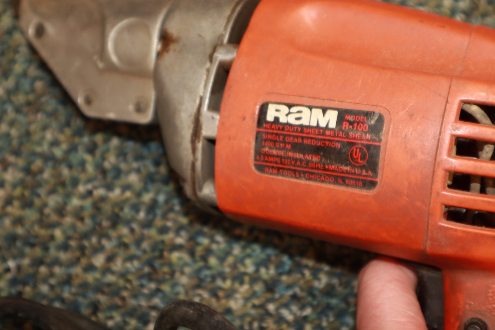 Vintage Used Ram # R-100 Heavy Duty Sheet Metal Shear Corded Tool