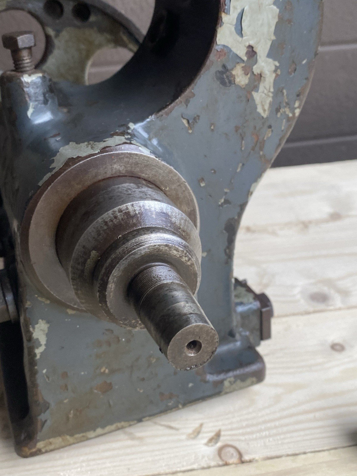 Vintage Lathe Milling attachment Part Grinding Polishing Arbor Flat Belt Spindle