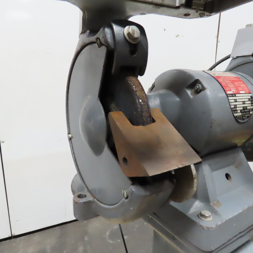 Rockwell 23-200 Vintage 7″ Pedestal Grinder 1/2Hp 208-220/440V 3Ph 3450RPM