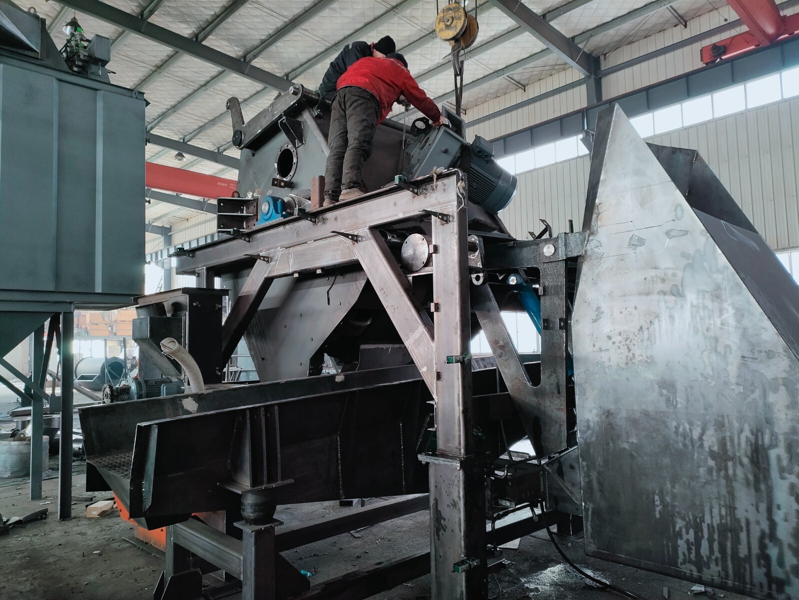 21 Cubic Foot Manganese Drum Shot Blast Machine “System” with Dust Collector