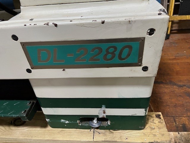 BIRMINGHAM Model DL-2200 22″ x 80″ High Speed Precision Geared Head Engine Lathe