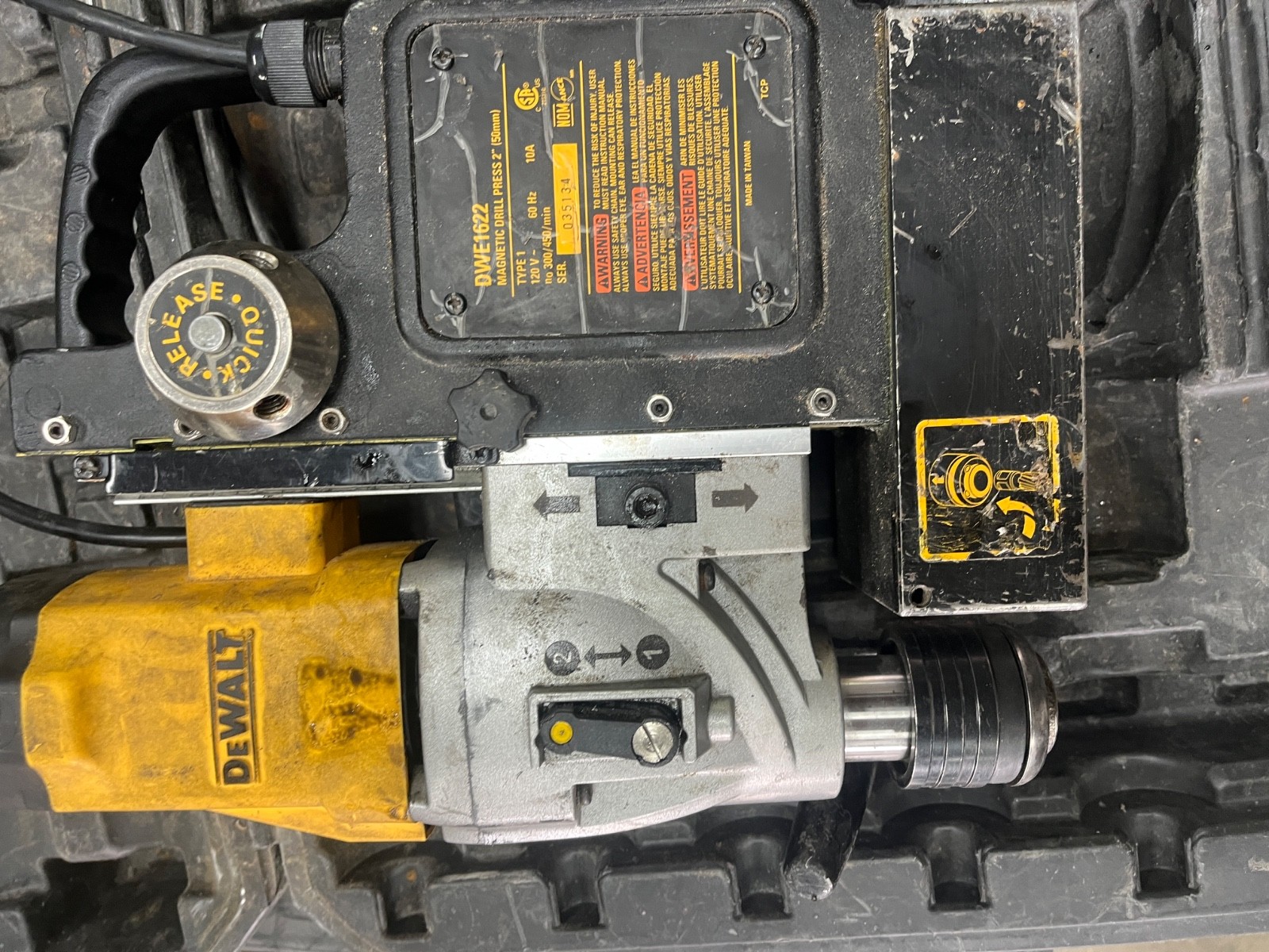 DEWALT Drill Press Magnetic 2-inch 10-Amp (DWE1622K)