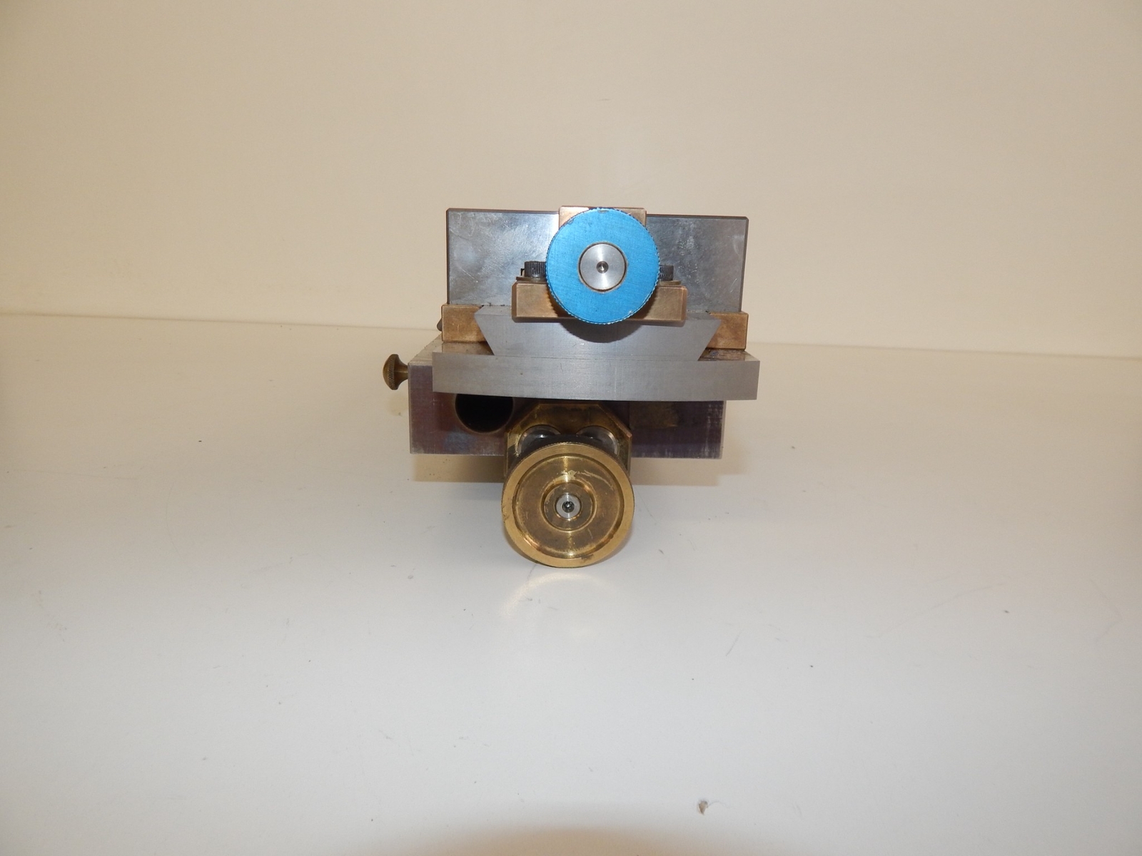 ^^ METAL LATHE VINTAGE TABLE- ROTATE 360 DEGREES (EQX64)