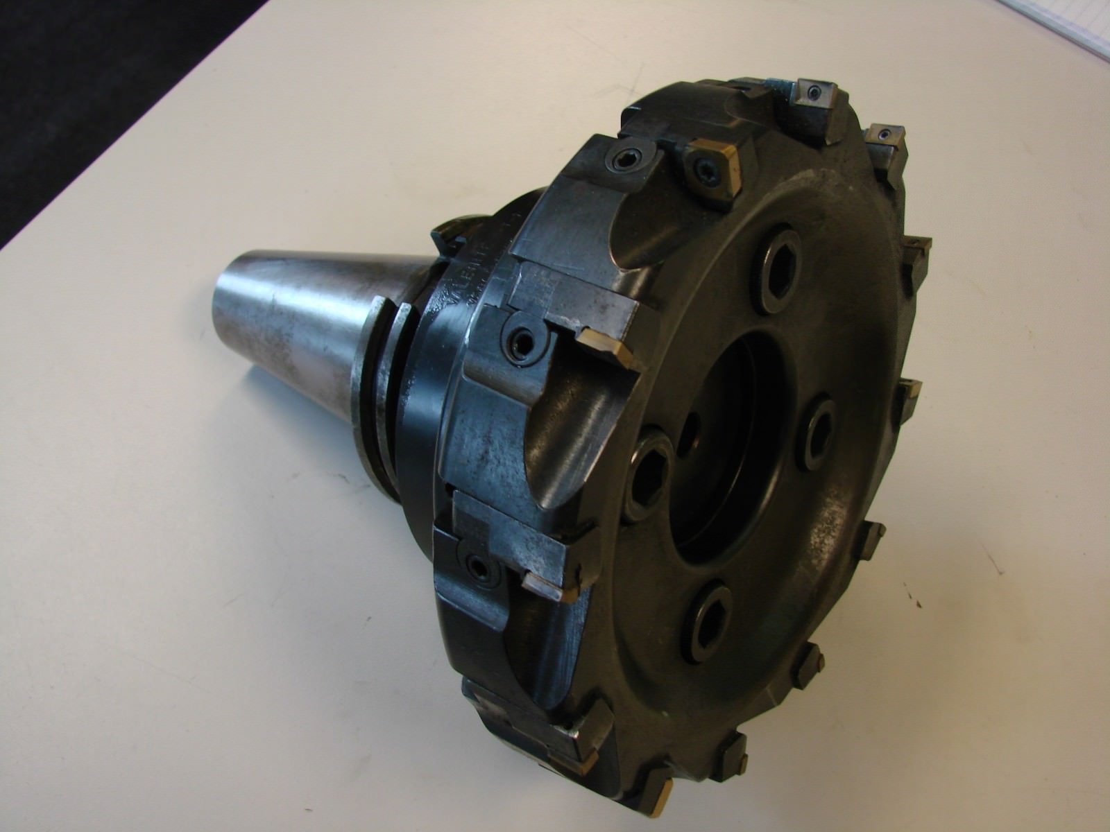 CAT 50 VALENITE 6-T-7 V50CT-S250 24 WITH 8″ VALENITE FACEMILL.
