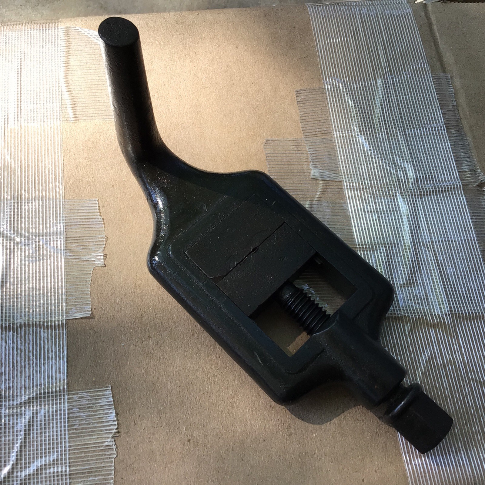 Clamp Gear Cutting, Lathe Dog, Opens To 3/4” X 1.25” Rectangle
