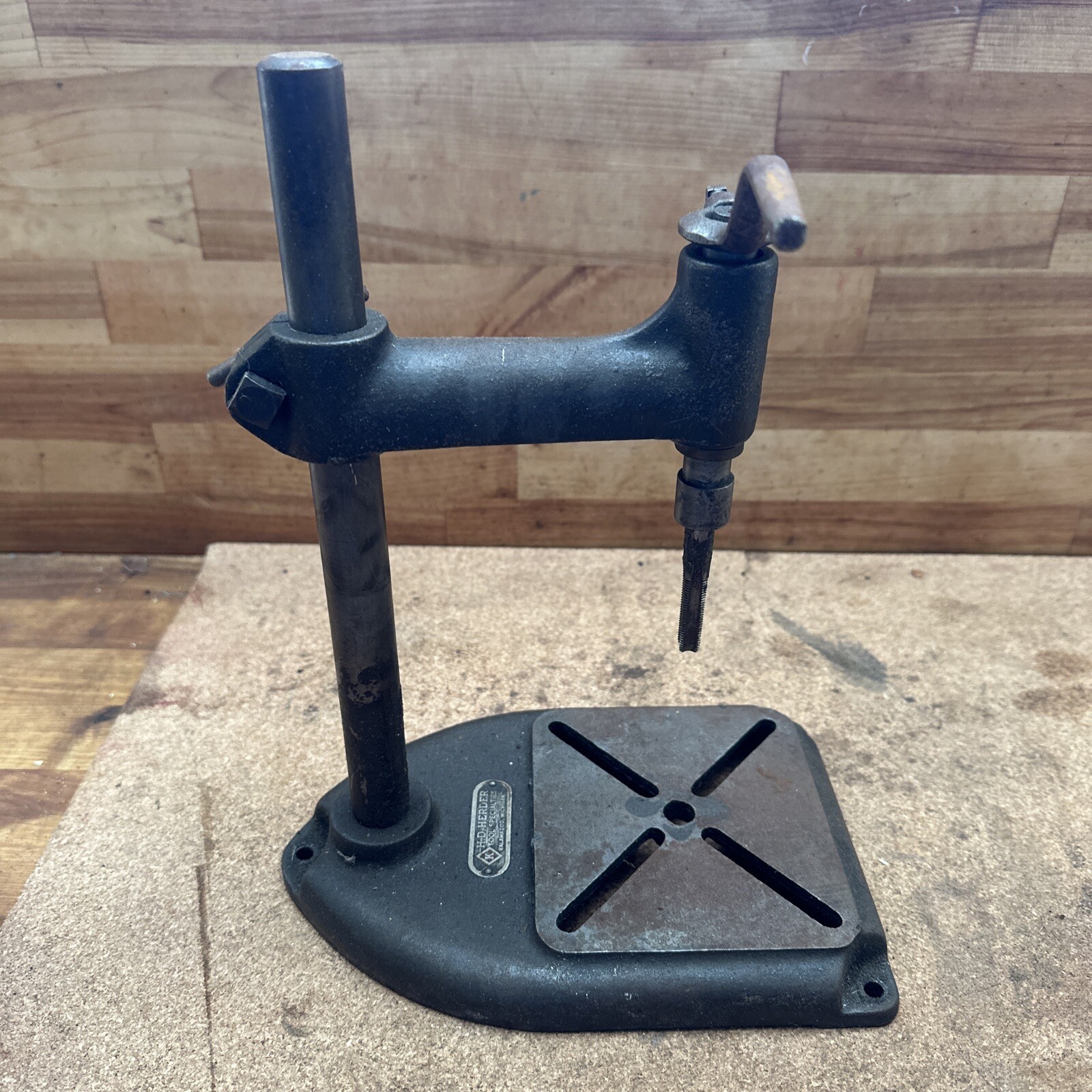 Vintage H.D. Herder USA Bench Hand Tapper Press Tool – Kalamazoo, Michigan