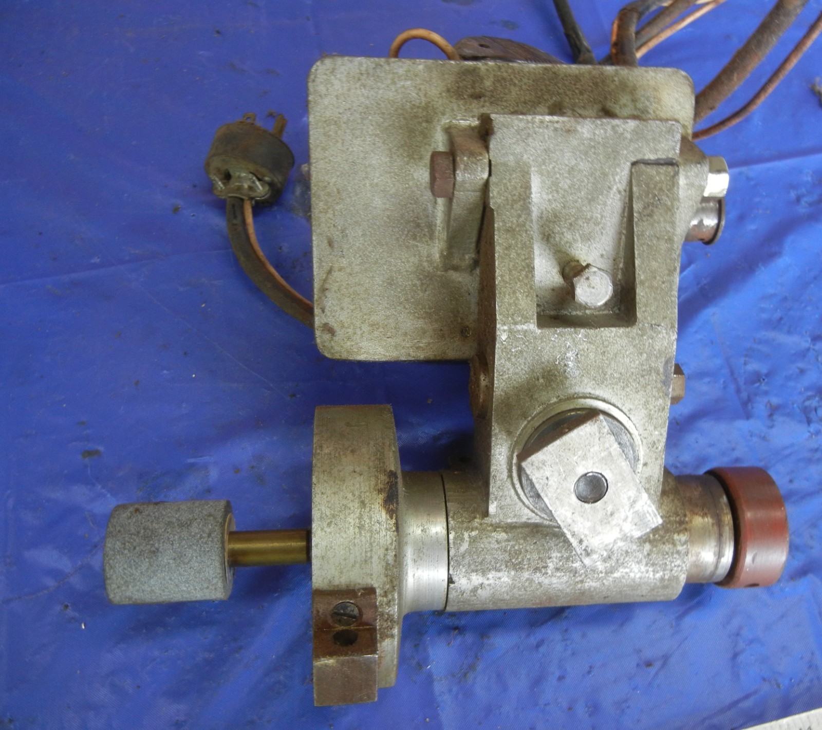 Unknown vintage tool post grinder for South Bend 9″ lathe