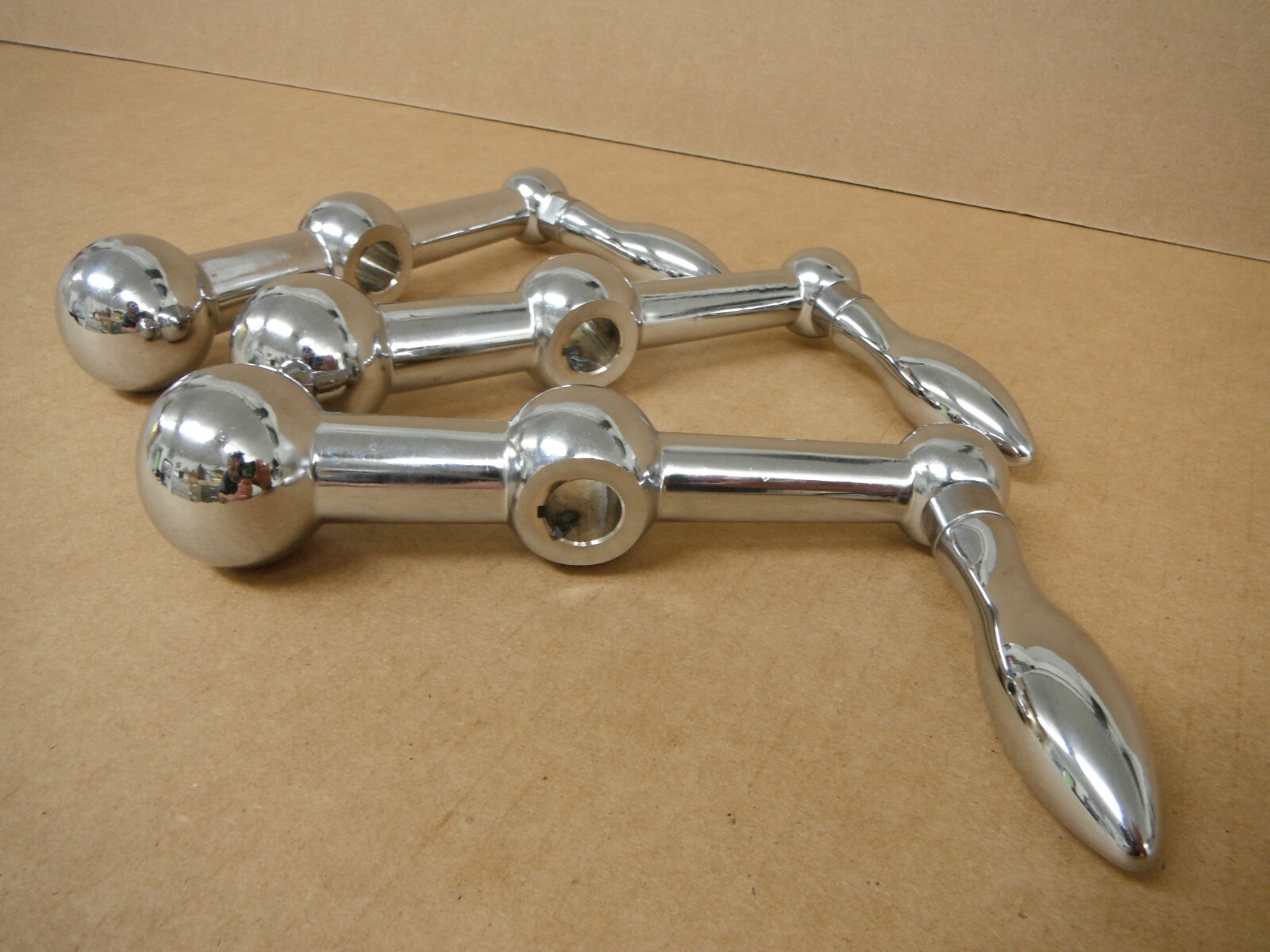 (3) BALL CRANK HANDLES 5/8″ BORE milling machine BRIDGEPORT 2060085 M1167 NEW!