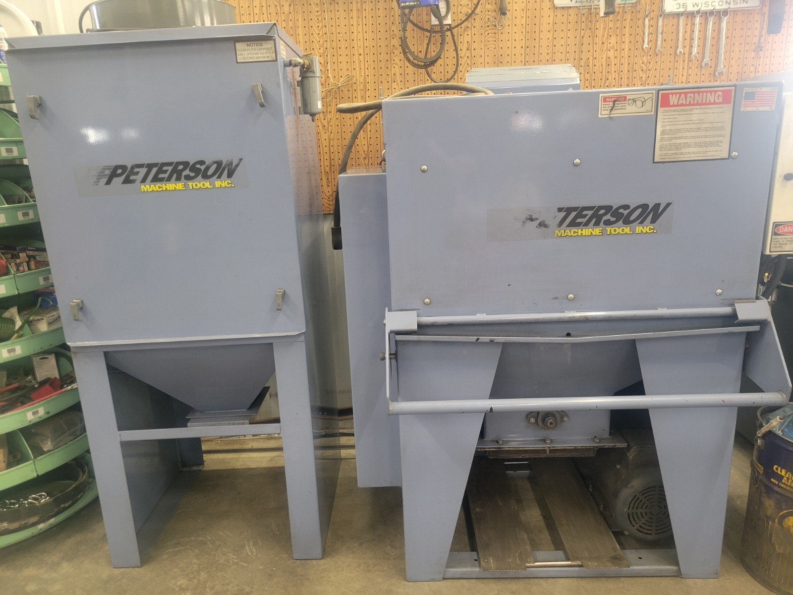Peterson Machine Tool Co. Large Tumbler with Filtration System and Abrasive