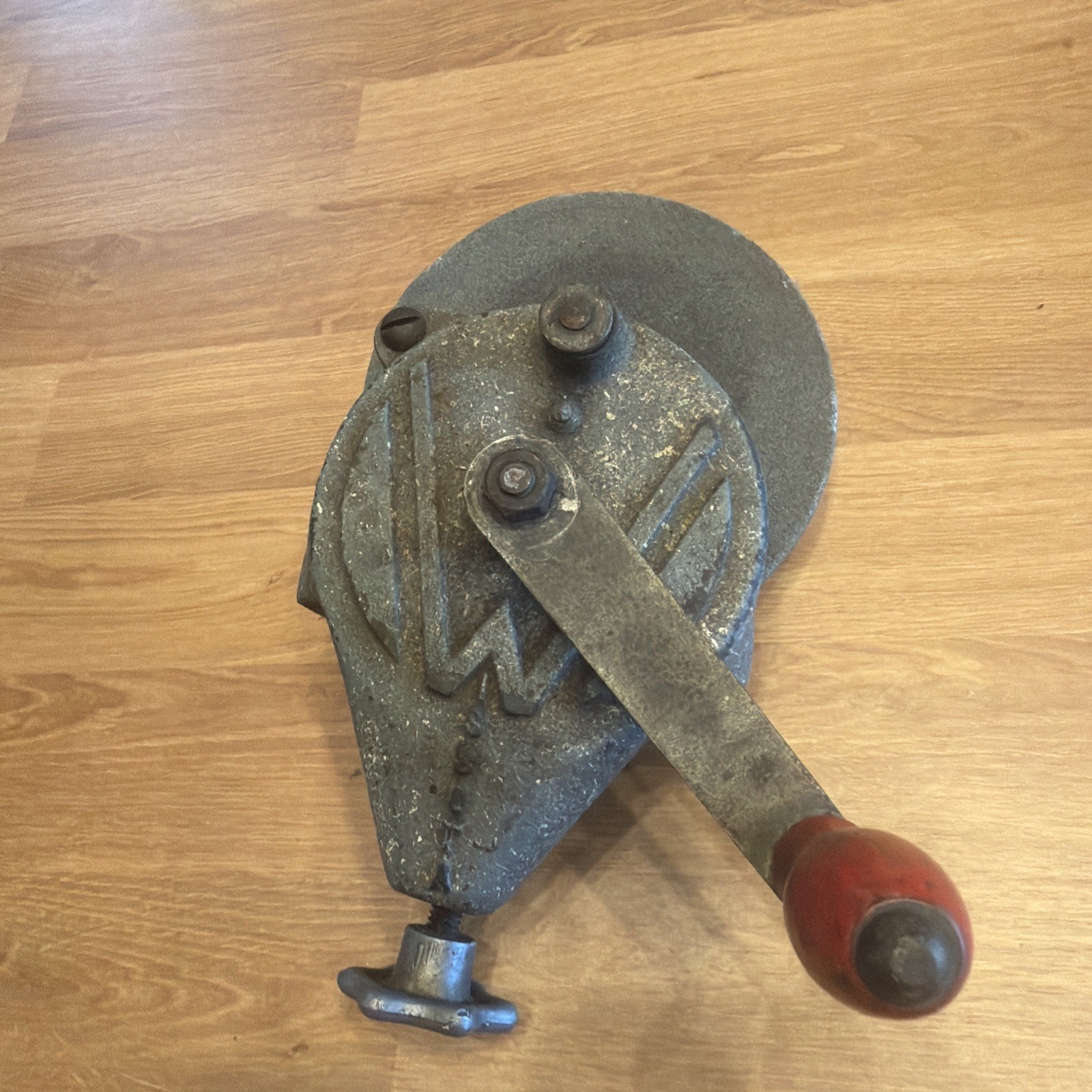 Vintage Wissota Hand Crank Bench Grinder