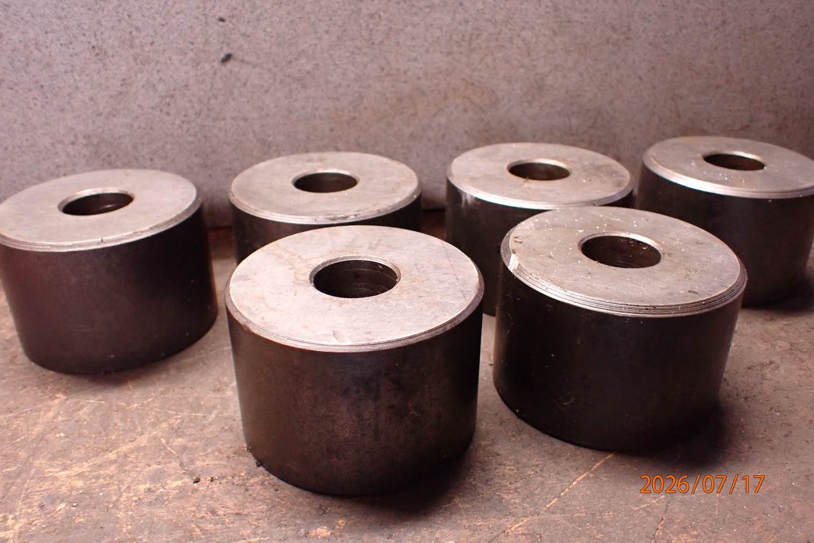 6, MACHINED RISER CYLINDERS BUTTONS PUCKS MACHINIST SETUP TOOLING JIG FIXTURE