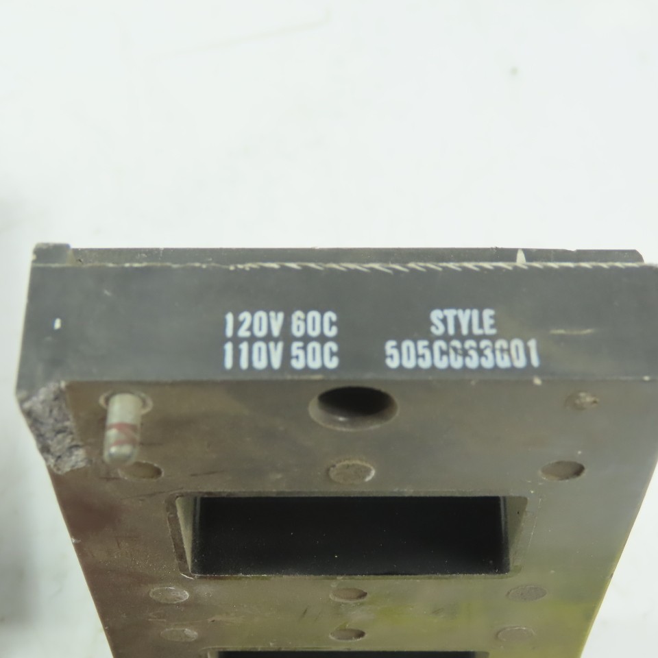 Cutler Hammer Eaton Style 505C633G 1 Coil 120V 60Hz 110V 50HZ Lot of 4