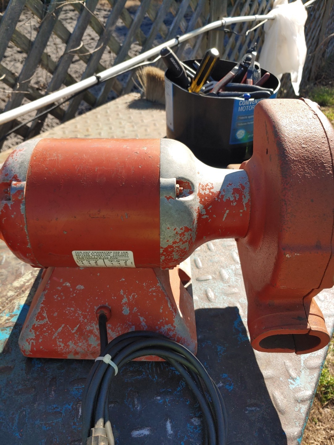 MAC TOO 7” GRINDER #BG712R – 1/2 HP – 3600 RPM – 115/230 VOLTS, 3.4/1.7AMP