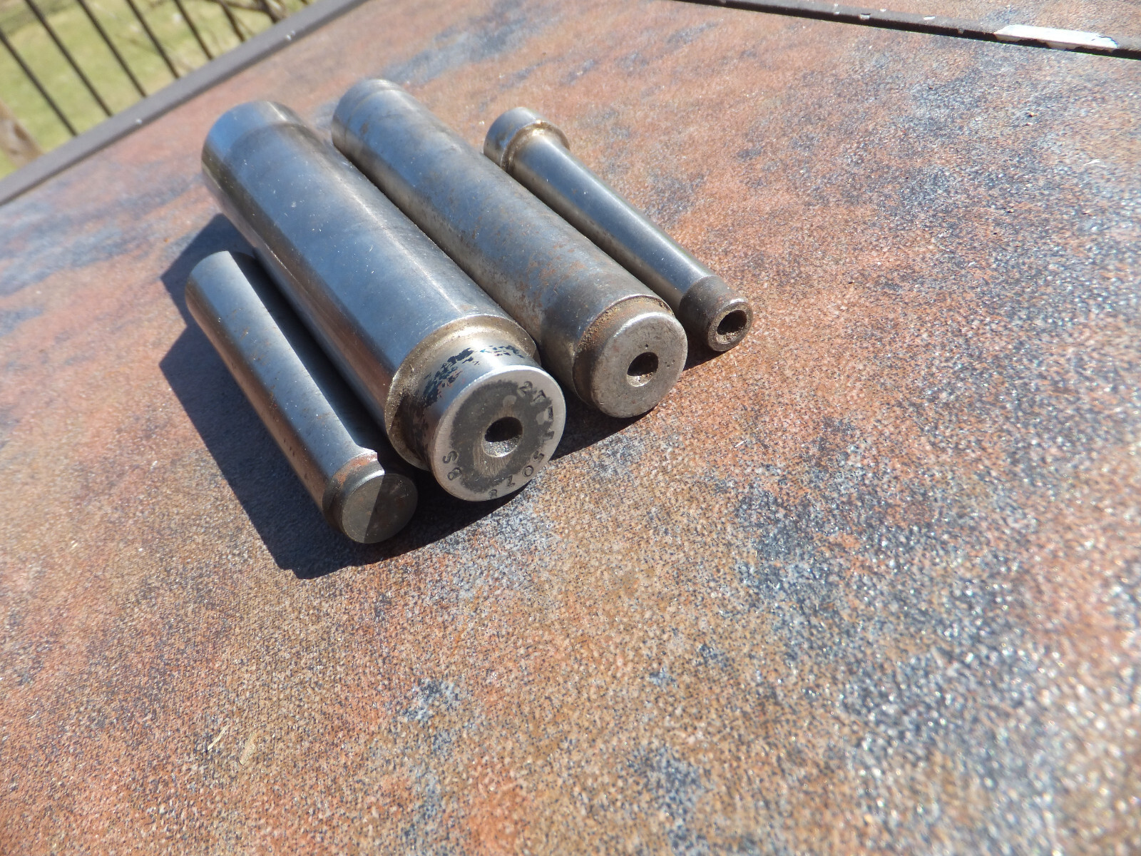 Lot of 4 Used Lathe Tailstock Dead Center Centers – 40714 F3, 2T-1507 BS