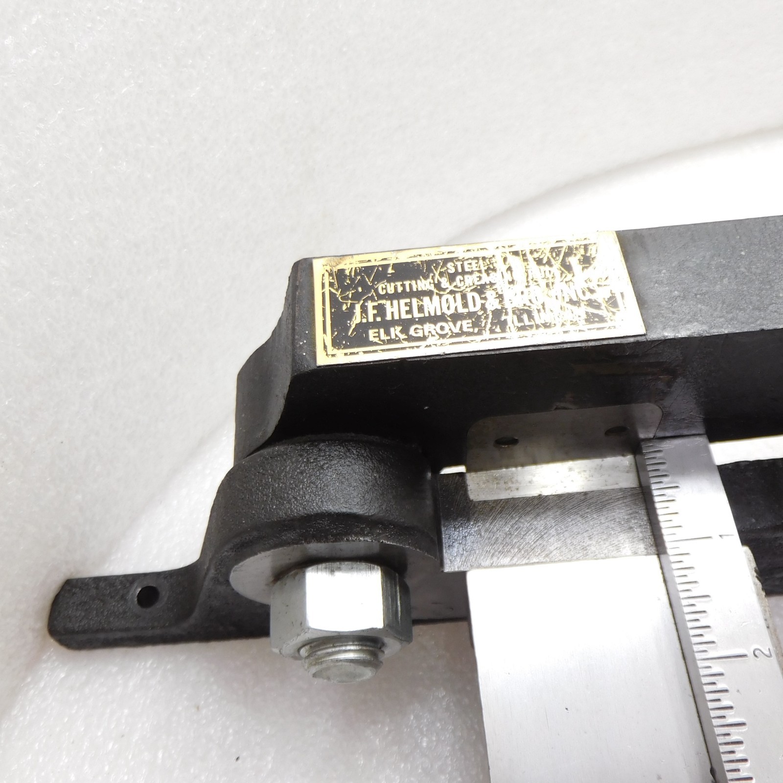 Helmold rule steel cutting creasing machine shear tool