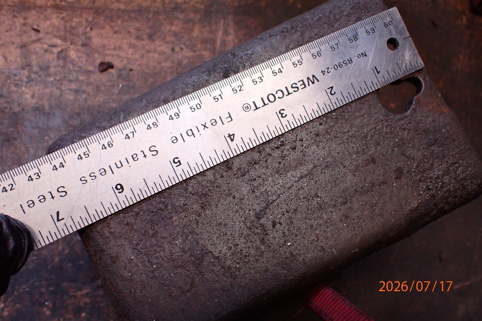 VINTAGE HEAVY DUTY CAST IRON QUENCH POT FOR LARGE BALDOR BENCH GRINDERS