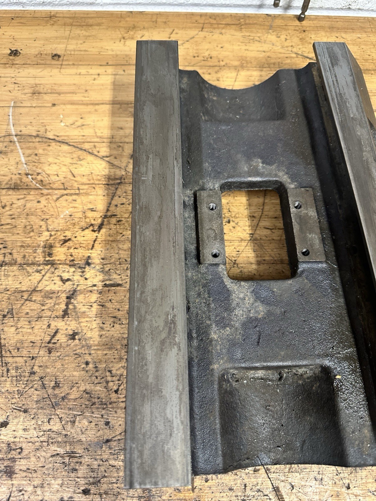 Rockwell 21-100 Milling Machine Cross Feed Casting