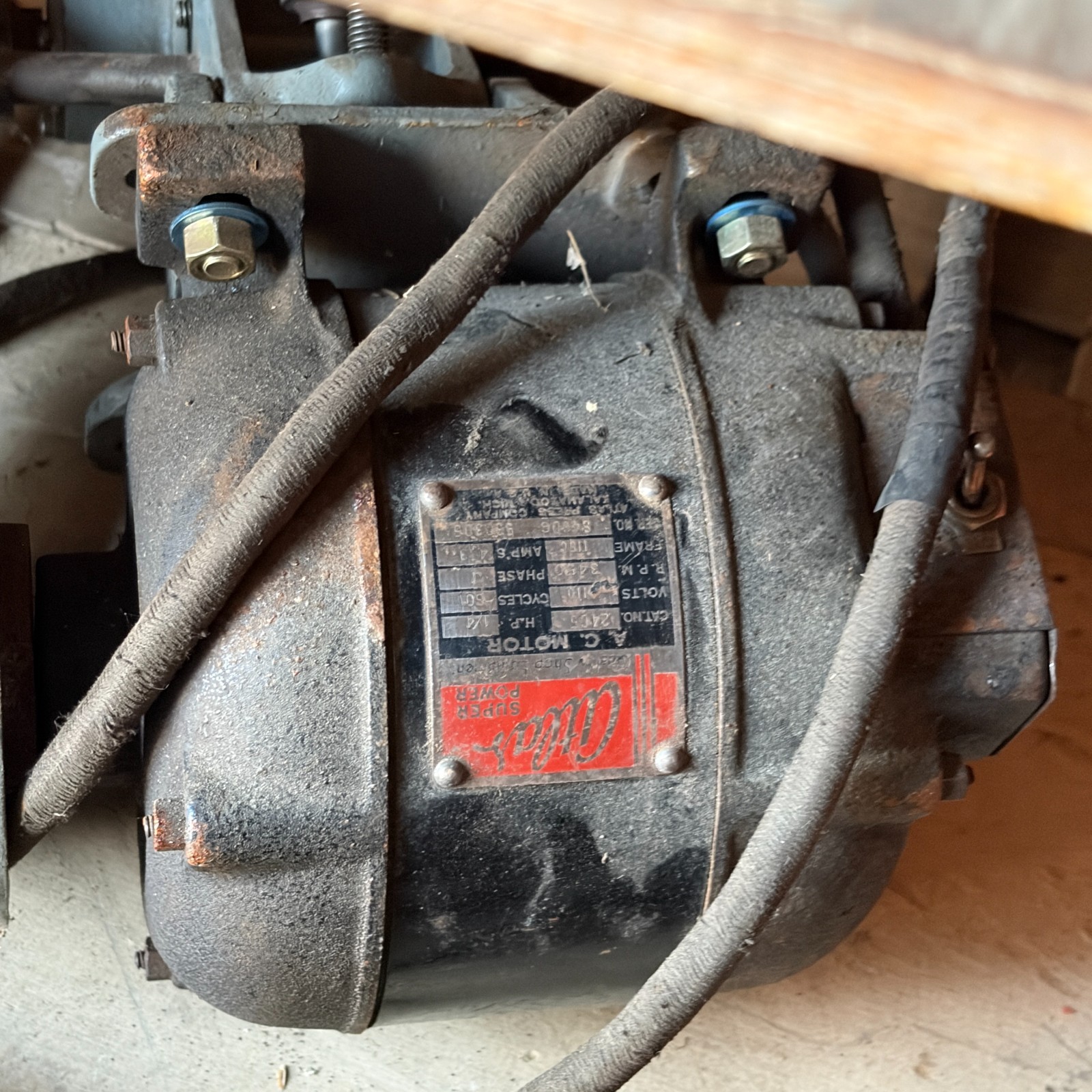 1/4 HP Atlas Kalamazoo Tool Post Grinder Model 10-450 Corded