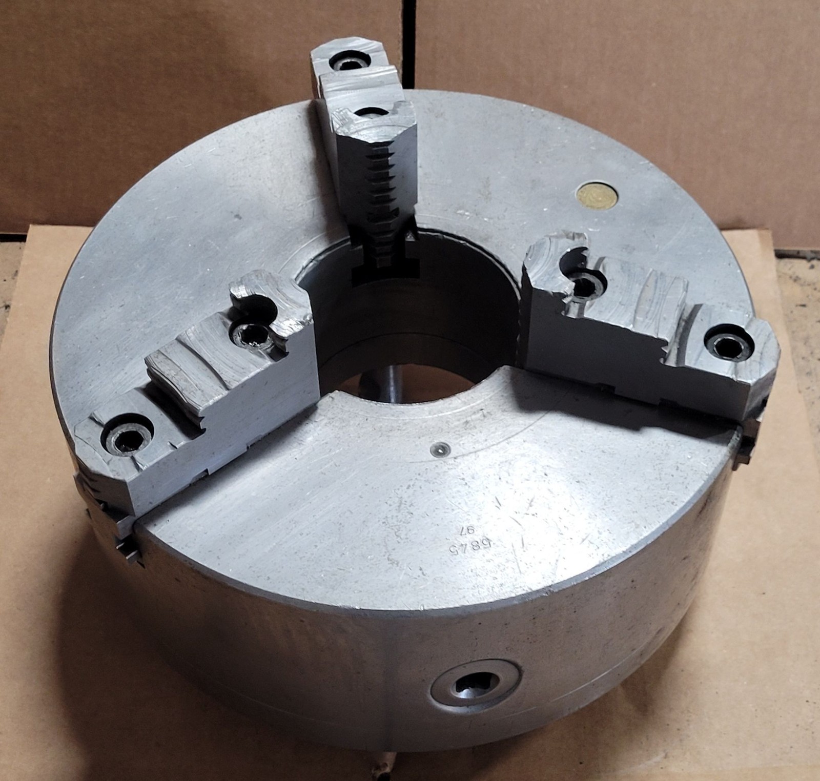 Bison 3 Jaw Chuck – 12in – w/ D1-8 Backplate