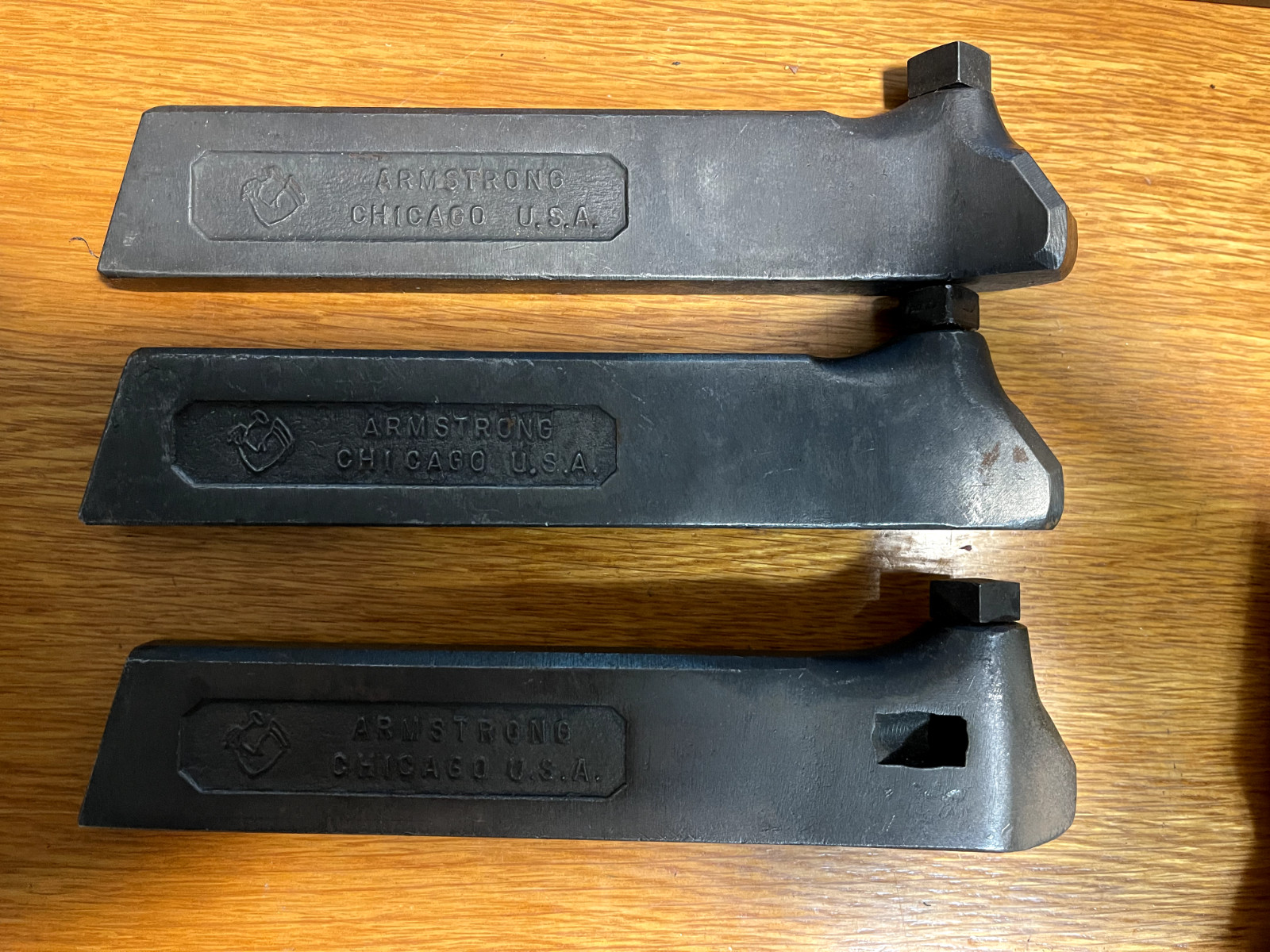 ARMSTRONG NO. T-1-R / T-1-L/ T-1-S LATHE TOOL HOLDER / LATHE