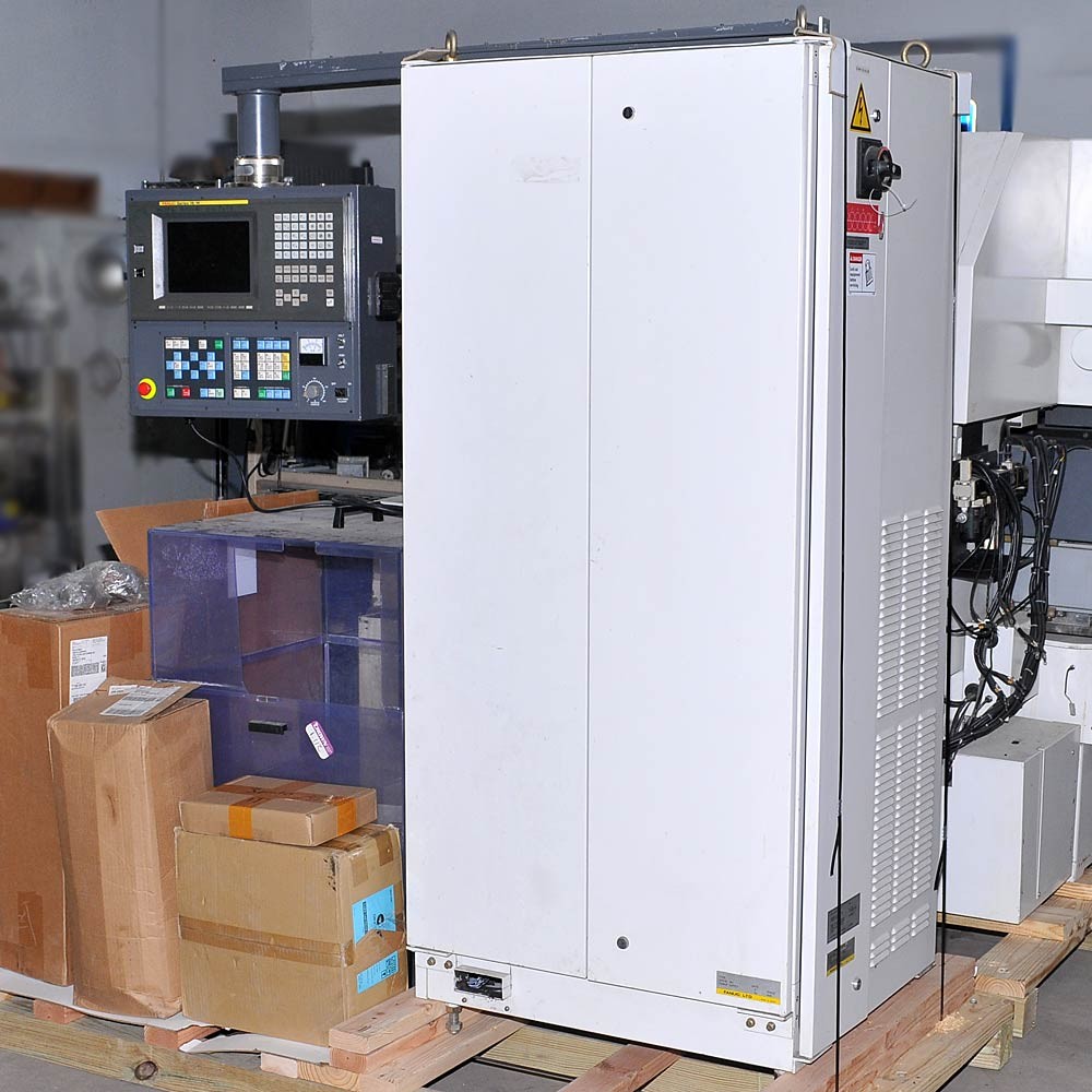 Fanuc a-0C Robocut CNC Wire-Cut Submerged EDM with 16-WC series NC Unit alpha